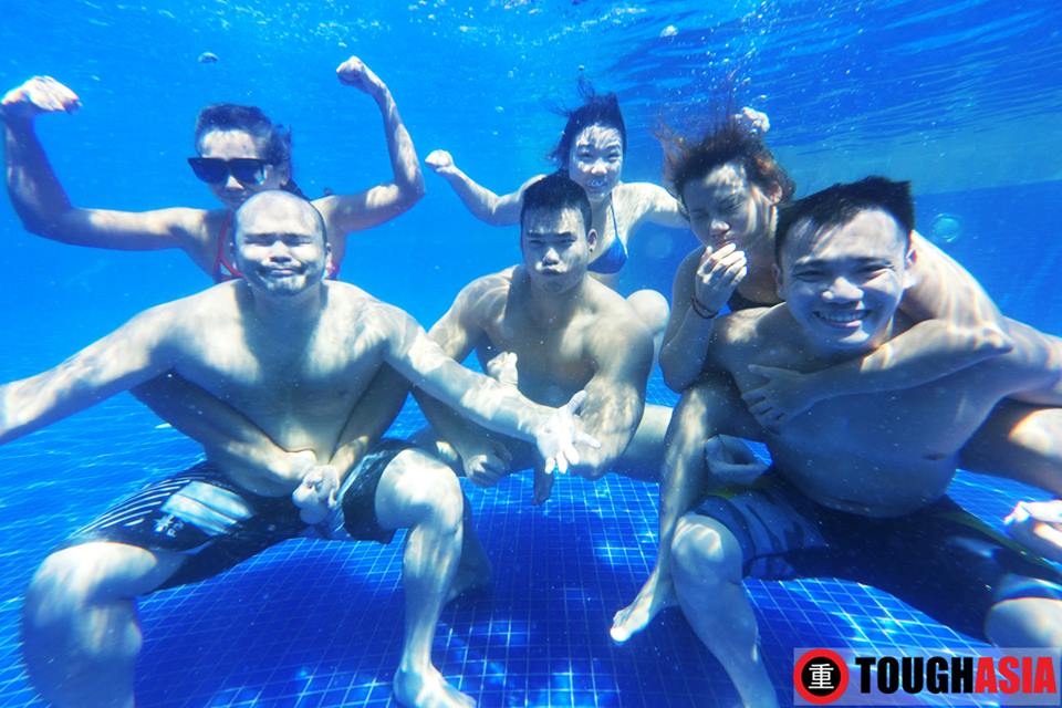 Casio Underwater Selfie3